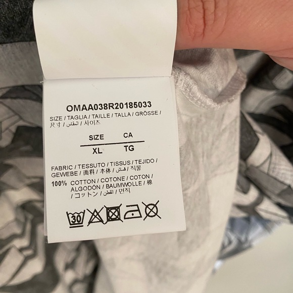 Off-White Brand New Men’s T-Shirt w/tag - Picture 6 of 6